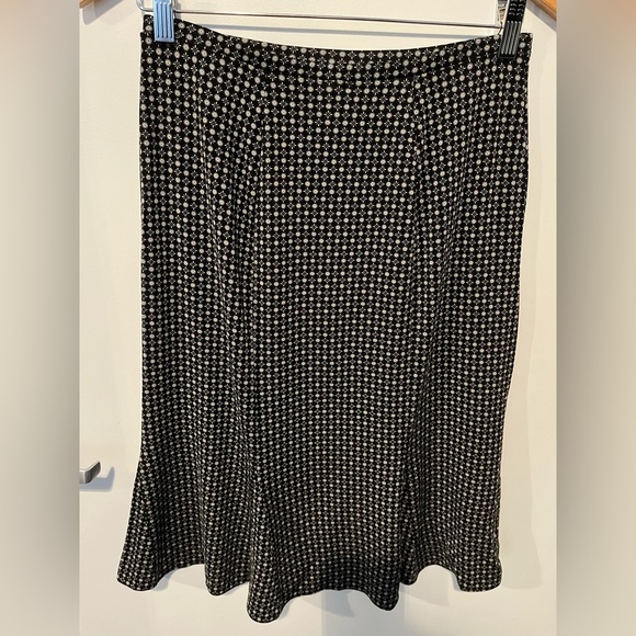 Gap skirt size small - Picture 2 of 7